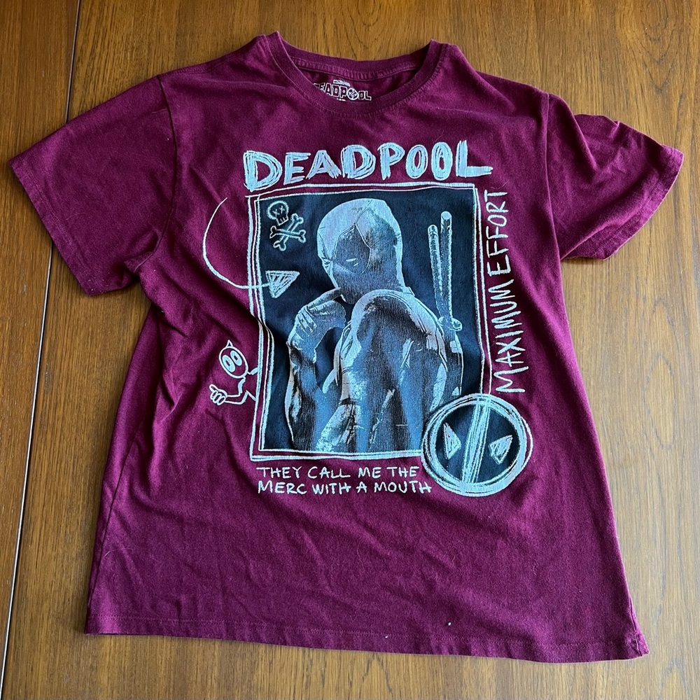 Marvel Deadpool Tee in Maroon with White Print